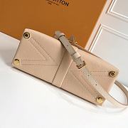 Louis Vuitton Rose Des Vents PM Handbag In Cream 26 .5 x 19.5 x 11.0 cm - 5