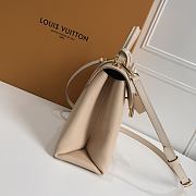 Louis Vuitton Rose Des Vents PM Handbag In Cream 26 .5 x 19.5 x 11.0 cm - 2