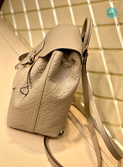 Louis Vuitton Montsouris Backpack Monogram Empreinte Leather In Turtledove 27.5 x 33.0 x 14.0 cm - 2