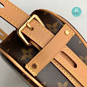 Louis Vuitton Game On Coeur Crossbody Bag Monogram 22 x 16 x 6 cm - 6