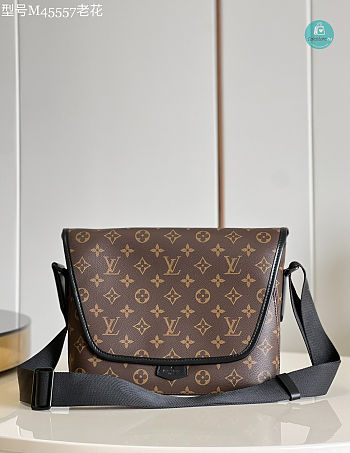 Louis Vuitton Magnetic Messenger Monogram Macassar Canvas 31.5 x 22 x 8 cm