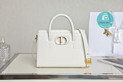 Dior 30 Montaigne St Honore Tote In White 25 x 19 x 12 cm - 1