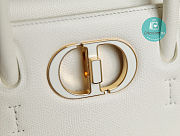 Dior 30 Montaigne St Honore Tote In White 25 x 19 x 12 cm - 4