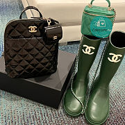 Chanel 22A Shell Backpack Size 22x23 cm  - 6