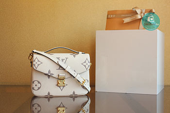 Louis Vuitton Pochette Métis Bicolor Monogram Empreinte Leather 25x19 cm