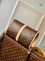 Louis Vuitton Monogram Marne Shoulder Bag 29x19x11 cm - 2