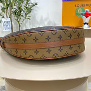 Louis Vuitton Loop Hobo Monogram 38x30x10cm - 3