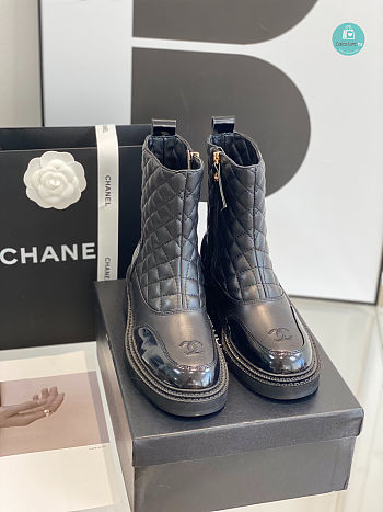 Chanel Boots In Black 002