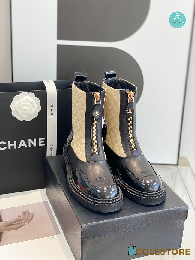 Chanel Boots In Beige 001 - 1