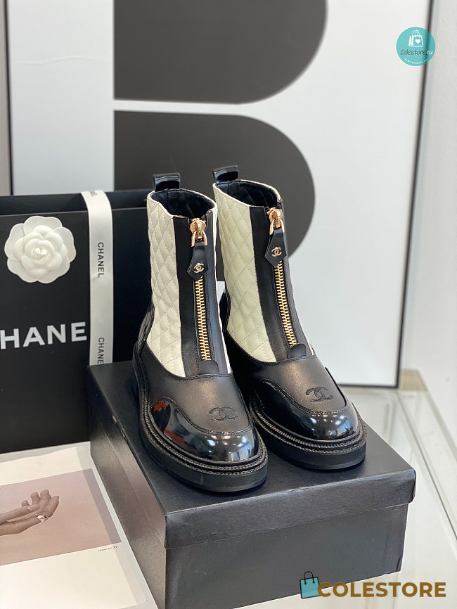 Chanel Boots In White 001 - 1