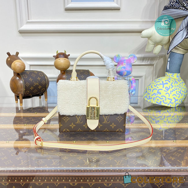 Louis Vuitton Diane Bag Monogram Canvas 25.0 × 9.0 × 15 cm - 1