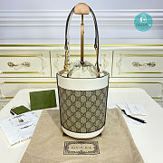 Gucci Horsebit 1955 Small Bucket Bag Canvas in White 14x19x14cm - 2