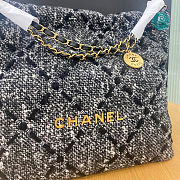 Chanel 22 Handbag Wool Tweed & Gold-Tone Metal Black & Ecru 39x42x8cm - 4