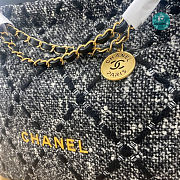 Chanel 22 Handbag Wool Tweed & Gold-Tone Metal Black & Ecru 39x42x8cm - 5