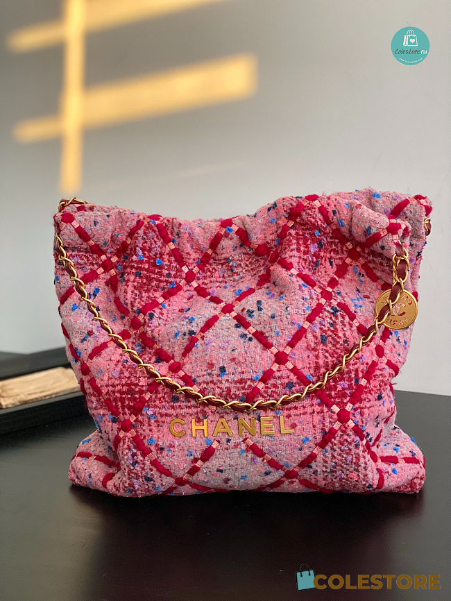 Chanel 22 Handbag Tweed & Gold-Tone Metal Pink 39x42x8cm - 1