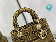 Dior Medium Lady D-lite Embroidery Bag 24 x 20 x 11 cm - 3