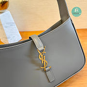 YSL Le 5 A 7 Hobo Bag In Gray 23x16x6cm - 5