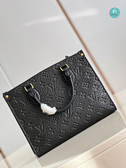 Louis Vuiiton OnTheGo PM Monogram Empreinte Leather 25 x 19 x 11.5 cm  - 5