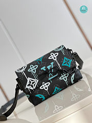 Louis Vuiiton Steamer Wearable Wallet Monogram Other 18 x 11 x 6.5 cm - 6