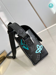 Louis Vuiiton Steamer Wearable Wallet Monogram Other 18 x 11 x 6.5 cm - 5
