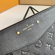 Louis Vuitton Daily Pouch Monogram Empreinte Leather 29.5 x 21 x 1 cm - 3