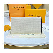 Louis Vuitton Capucines Wallet 20 x 11 cm - 5