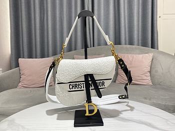 Dior Saddle Bag White Oblique Perforated Calfskin  25.5 x 20 x 6.5cm