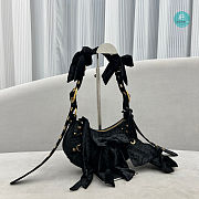 Colestore Balenciaga Le Cagole Shoulder Bag In Black 26x16x9.9 cm - 6