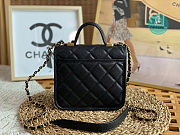 Chanel 22K Caviar Top Handle In Black 20.5x17x6cm   - 2