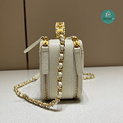 Chanel Small Vanity Case White Caviar 17.5x13x7.5cm - 2