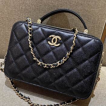 Chanel Vanity Case 22P In Black Caviar 19x12x6cm