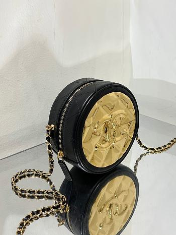 Chanel Gold Round Box Chain Bag 12x12x6cm