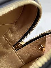 Chanel Gold Round Box Chain Bag 12x12x6cm - 2