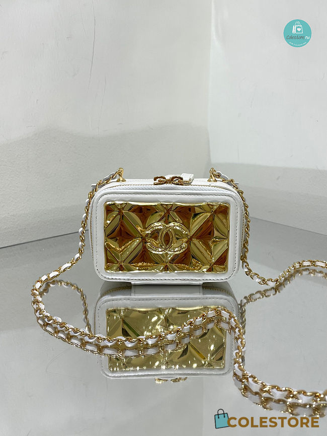 Chanel Gold Square Box Chain Bag 11x7x4cm - 1