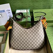 Gucci Attache Large Shoulder Bag in Brown  size 35 x 32 x 6 cm - 4