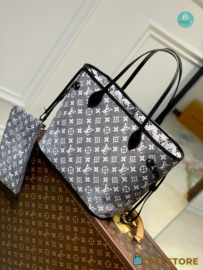 Louis Vuitton Neverfull MM Autres Toiles Monogram 31 x 28 x 14 - 1