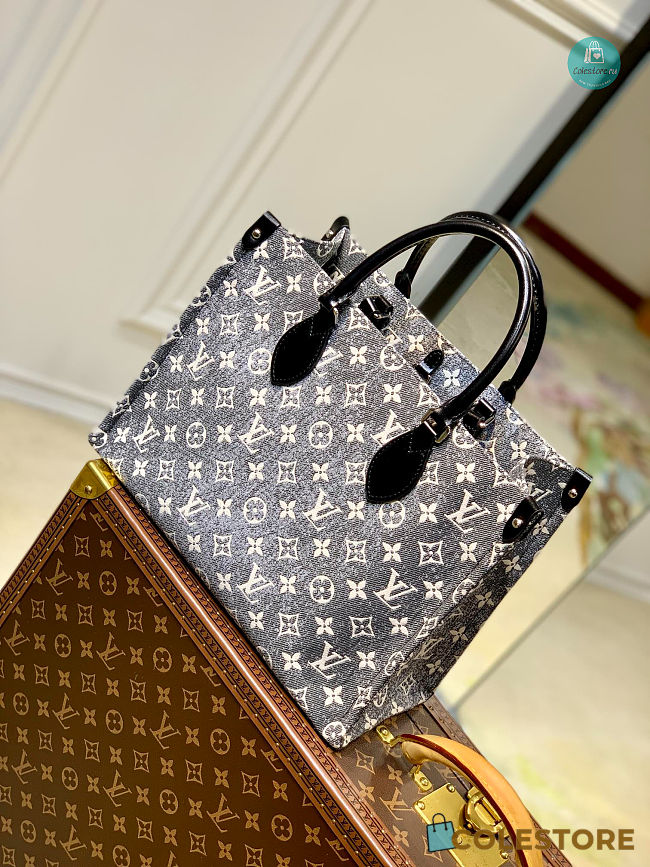 Louis Vuitton OnTheGo MM Autres Toiles Monogram 35x27x14cm - 1