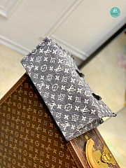 Louis Vuitton OnTheGo MM Autres Toiles Monogram 35x27x14cm - 4