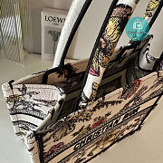 Small Christian Dior Stripes Flower Patterns Casual 26.5cm - 3