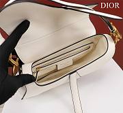 Dior Saddle With Strap White Grained Calfskin 25.5x20x6.5cm - 6