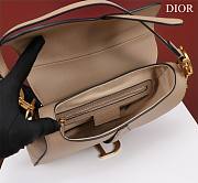 Dior Saddle With Strap Beige Grained Calfskin 25.5x20x6.5cm - 3