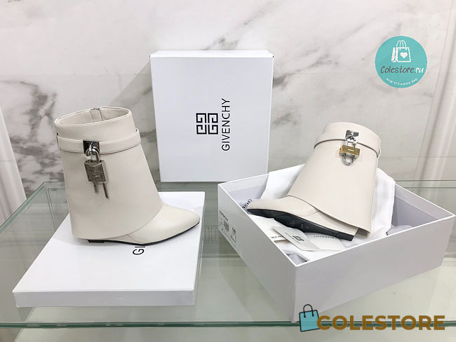 Givenchy Shark Lock Ankle Boots In Leather In White  - 1