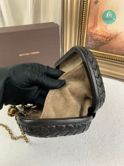Bottega Veneta Woven Mini Knot Clutch In Black 20x5x12cm - 3