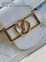 Louis Vuitton Dauphine East West Handbag White 24.5 x 13.5 x 9 cm - 2
