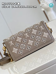 Louis Vuitton Dauphine East West Handbag Brown 24.5 x 13.5 x 9 cm - 4