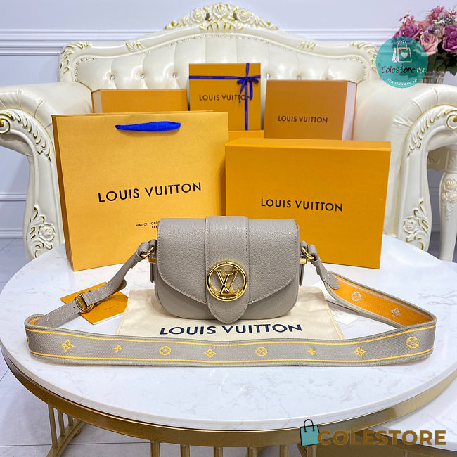 Louis Vuitton Pont 9 Soft PM Grained Calfskin Leather Gris 21 x 15 x 6.5 cm - 1