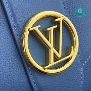 Louis Vuitton Pont 9 Soft PM Grained Calfskin Leather Blue 21 x 15 x 6.5 cm - 2