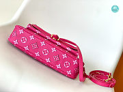 Louis Vuitton Maxi Multi Pochette Accessoires Pink 13.5 x 23.5 x 4 cm - 6