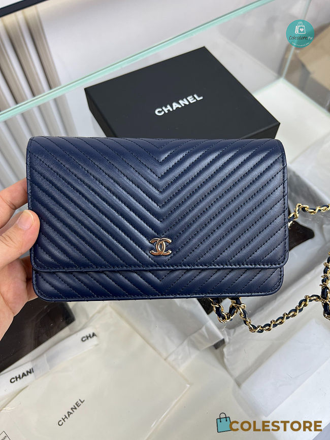 Chanel Navy Chevron Lambskin Leather Classic WOC Clutch Bag 19×12.5×3.5cm - 1