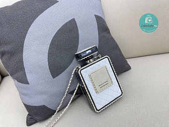 Chanel Evening Perfume In Gold/White 16x9x4 cm